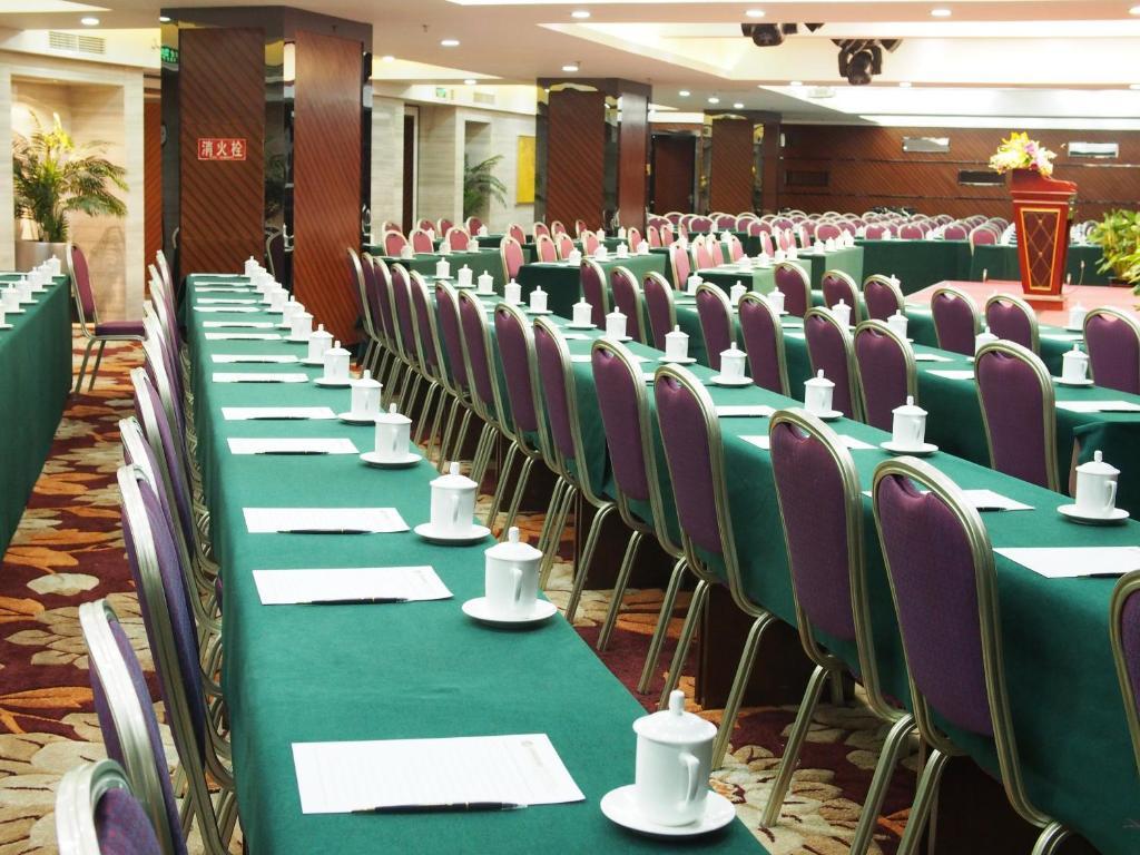 Chengdu Liwan International Hotel Buitenkant foto